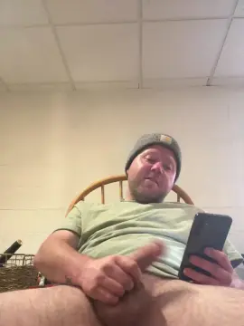 Cam4 Live Porn of ClayMorris94