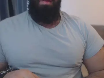 Cam4 Live Sex of Hugehairymacho