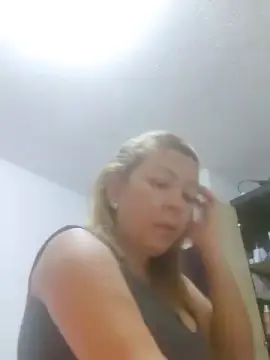 Cam4 Live Porn of jenihotsex