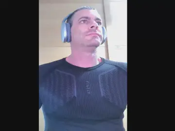 Cam4 Live Porn of pablodavid15