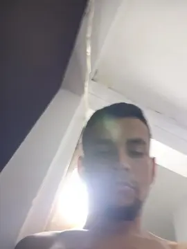 Cam4 Sex Cam of Max_hardPig