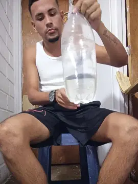 Cam4 Watch Live Sex Cams of Max_hardPig