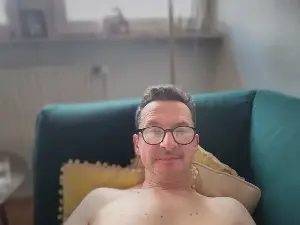 Cam4 Free Porn Cam of emu49