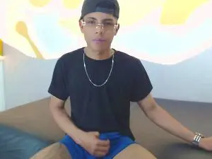 Cam4 Live Porn of kingfastt
