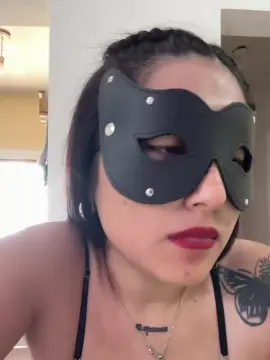 Cam4 Free Live Porn of Momii28