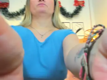 Cam4 Live Sex of _antonella87