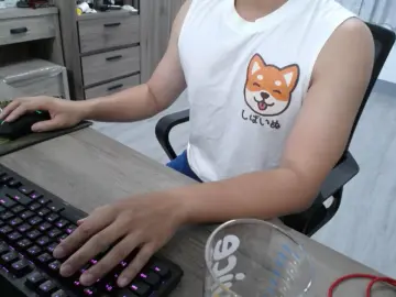 Cam4 Watch Live Sex Cams of smallsmallwa