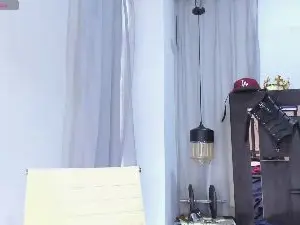 Cam4 Nude Webcam of HunterHeat_