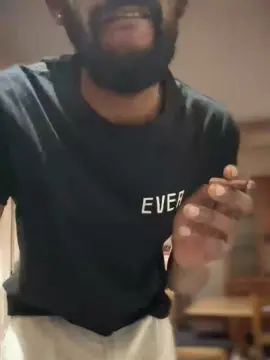 Cam4 Adult Webcams of cazzonero23