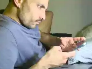 Cam4 Free Live Porn of rafabr91