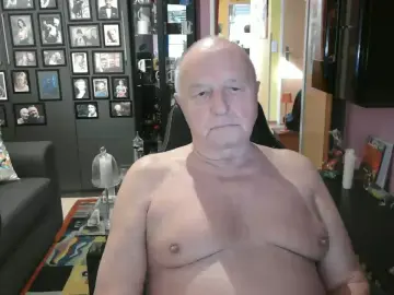 Cam4 Best live sex cam show of romwien