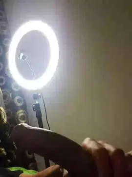 Cam4 Free Porn Cam of kevinhurtado3