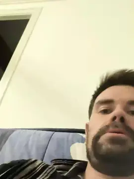 Cam4 Free Porn Cam of mateolavozsgma2