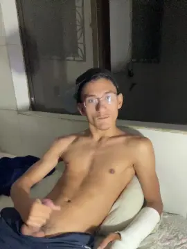 Cam4 Watch Live Sex Cams of coebranquinx