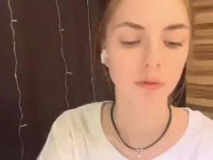 Cam4 Live Sex Cam of TyraTinkey