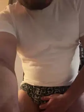 Cam4 Live Sex of adrianlhot