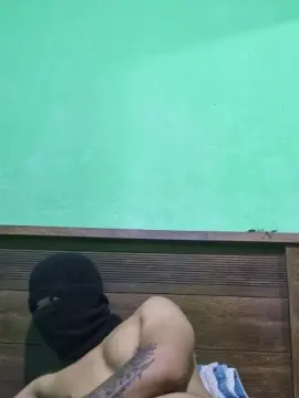 Cam4 Live Sex of guilher67