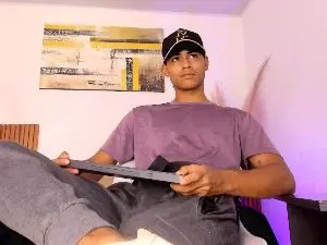 Cam4 Best Webcam of zander_20