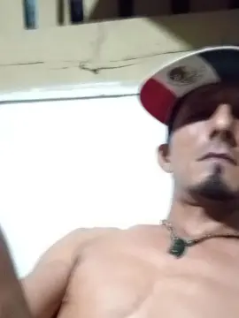 Cam4 Adult Video Chat of Chinorico