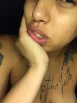 Cam4 Live Sex of Aninhalaura