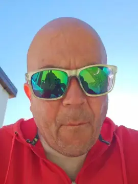 Cam4 Sex Chat of TonyElisia1976