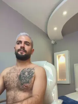 Cam4 Free Porn Cam of TonyLatino_