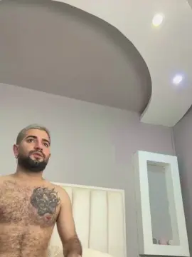 Cam4 Sex Cam of TonyLatino_