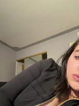 Cam4 Free Live Porn of Yurfavwhitesnow