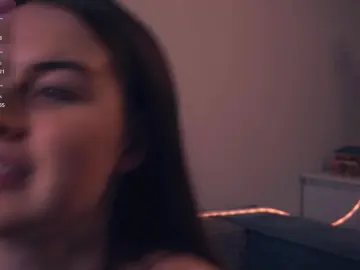 Cam4 Live Sex Cam of AmityBurnard