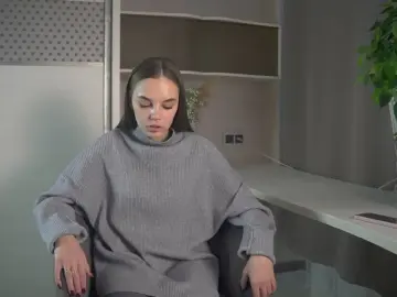 Cam4 Live Porn of CarmelZemon