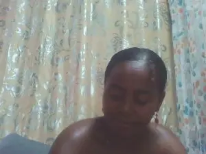 Cam4 Live Sex of juliahchoco