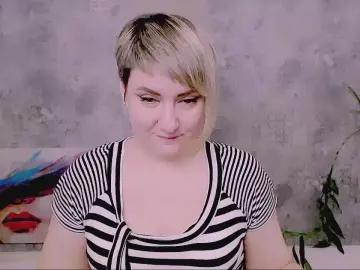 Cam4 Live Sex of Djullia