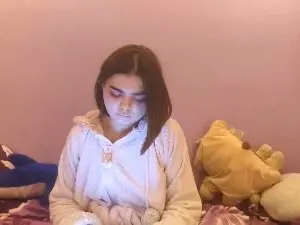 Cam4 Free Porn Cam of DiedraMcklveen