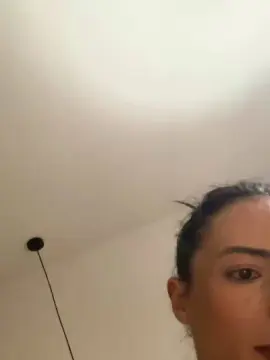 Cam4 Live Sex Cam of Andr33a