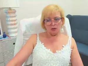 Cam4 Live Sex Cam of Luna_xFantasy