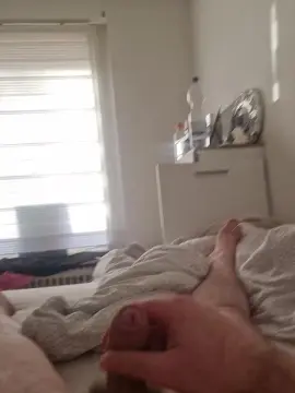 Cam4 Live Sex of donghulio18