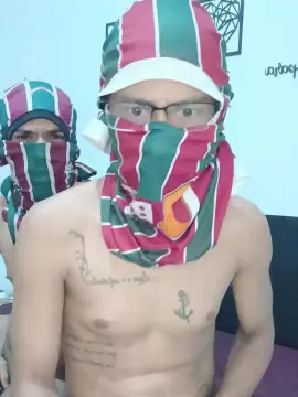 Cam4 Live Porn of Brothers19