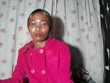 Cam4 Live Porn of matilde36