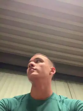 Cam4 Adult Webcam of LeoDelvey_