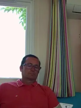 Cam4 Live Porn of georgio47