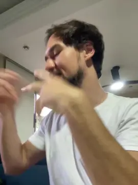 Cam4 Free Porn Cam of blueeyesmart