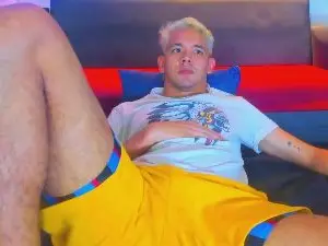 Cam4 Best Webcam of Andrew_stv