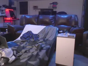 Cam4 Watch Live Sex Cams of volcom_25