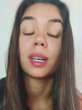 Cam4 Sex Cam of MissMia99