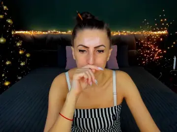 Cam4 Nude Webcam of Rebeca_Diamond