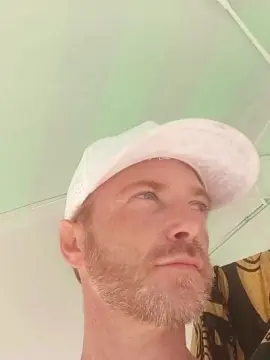 Cam4 Free Live Porn of YohanSC