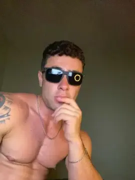 Cam4 Adult Webcam of lindinho20cm3