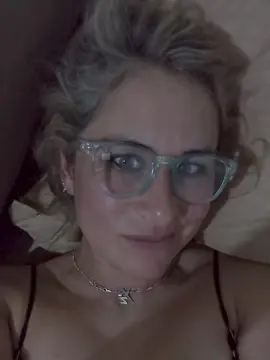 Cam4 Watch Live Sex Cams of Viviana48A