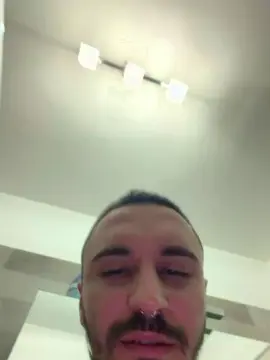 Cam4 Live Sex Cam of luca2423