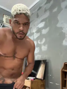 Cam4 Adult Webcam of RealCriadoRio